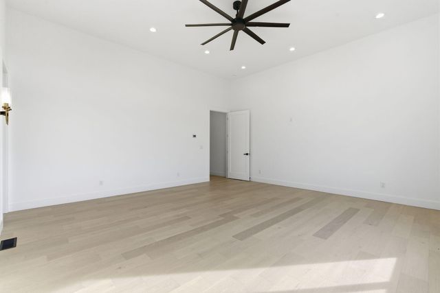 3980 E Dunrobin Drive, Springfield, MO 65809