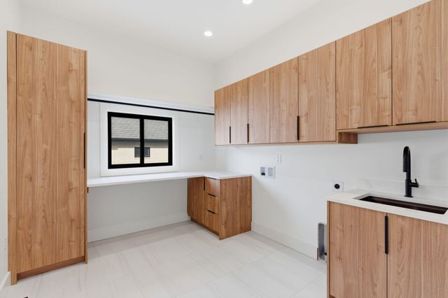 3980 E Dunrobin Drive, Springfield, MO 65809