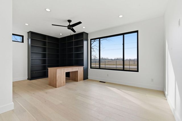 3980 E Dunrobin Drive, Springfield, MO 65809