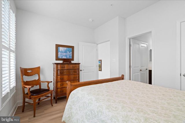 1120 HOLDEN RD, Frederick, MD 21701