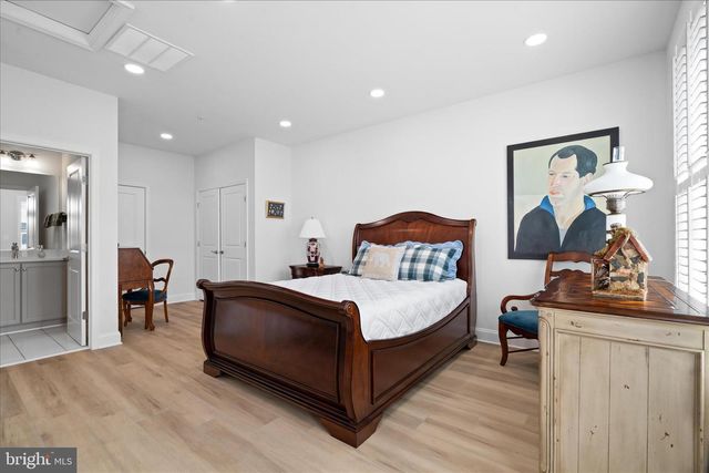 1120 HOLDEN RD, Frederick, MD 21701