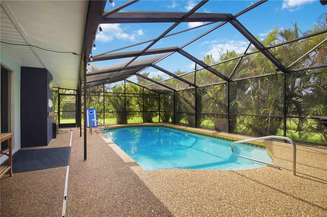 8003 19TH AVENUE DRIVE W, Bradenton, FL 34209
