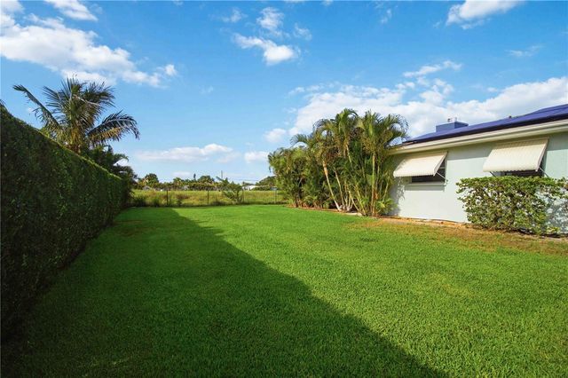 8003 19TH AVENUE DRIVE W, Bradenton, FL 34209