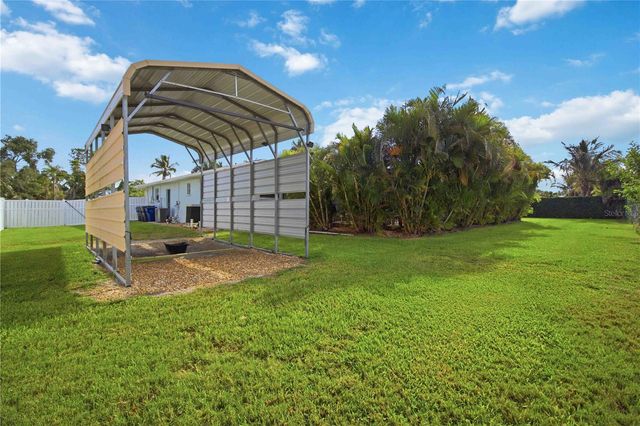 8003 19TH AVENUE DRIVE W, Bradenton, FL 34209