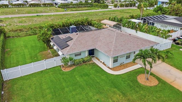8003 19TH AVENUE DRIVE W, Bradenton, FL 34209