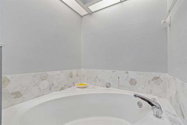 10454 CASA GRANDE CIRCLE, Spring Hill, FL 34608