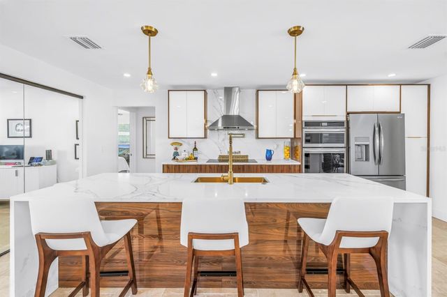 795 CAPRI BOULEVARD, Treasure Island, FL 33706