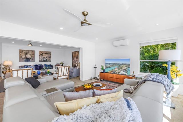 795 CAPRI BOULEVARD, Treasure Island, FL 33706