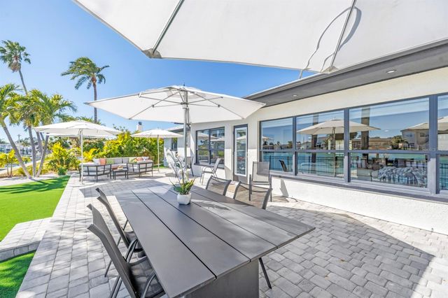 795 CAPRI BOULEVARD, Treasure Island, FL 33706