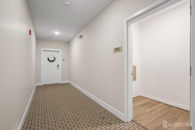 723 Lorhan Drive, Piscataway, NJ 08854