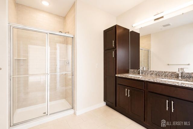 723 Lorhan Drive, Piscataway, NJ 08854