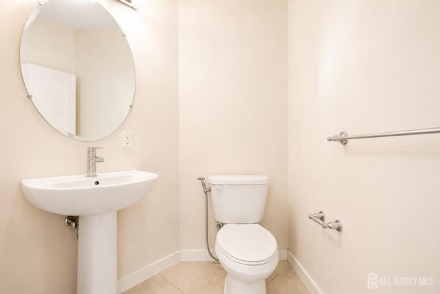 723 Lorhan Drive, Piscataway, NJ 08854
