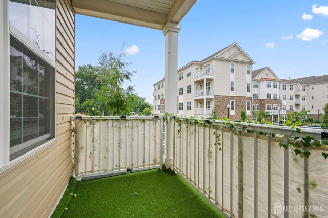 723 Lorhan Drive, Piscataway, NJ 08854