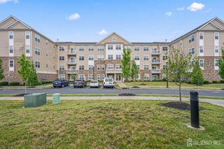 723 Lorhan Drive, Piscataway, NJ 08854