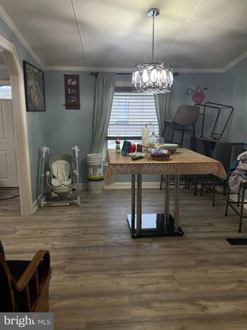 146 PATUXENT MOBILE EST, Lothian, MD 20711