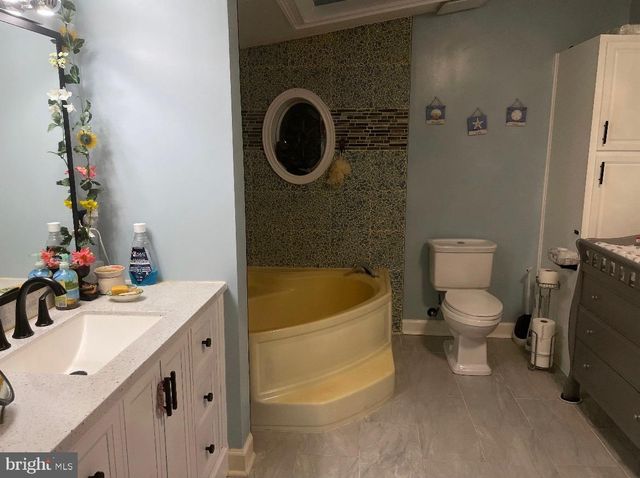 146 PATUXENT MOBILE EST, Lothian, MD 20711