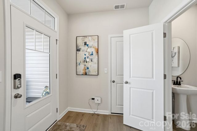 7005 Cerris Drive, Charlotte, NC 28269