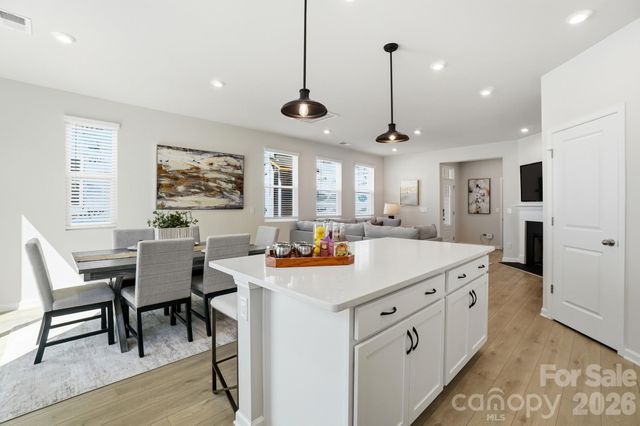 7005 Cerris Drive, Charlotte, NC 28269