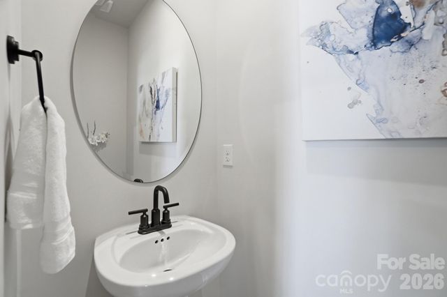 7005 Cerris Drive, Charlotte, NC 28269