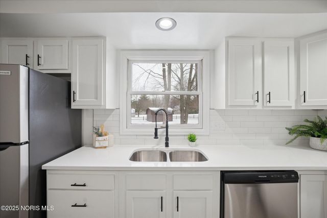 405 Normandie Boulevard, Bowling Green, OH 43402