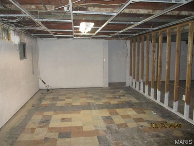 6 Saint Clair Lake Drive, Swansea, IL 62226