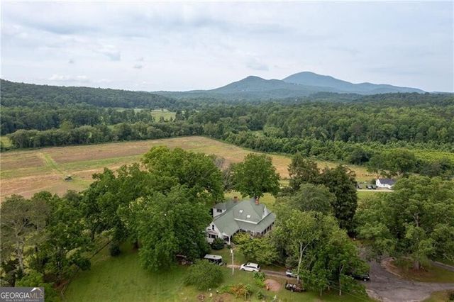 1526 Highway 255 N, Sautee Nacoochee, GA 30571