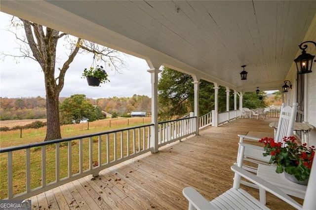 1526 Highway 255 N, Sautee Nacoochee, GA 30571