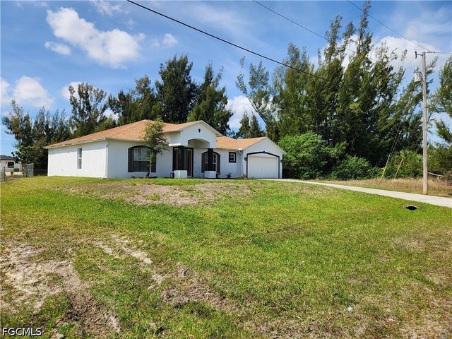 2508 NW 12th ST, Cape Coral, FL 33993