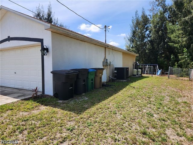 2508 NW 12th ST, Cape Coral, FL 33993