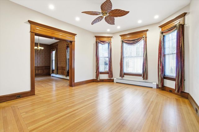 631 Lake Avenue, Manchester, NH 03103