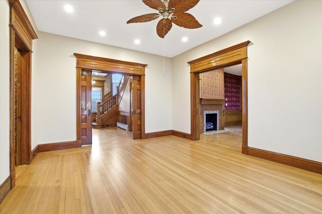 631 Lake Avenue, Manchester, NH 03103