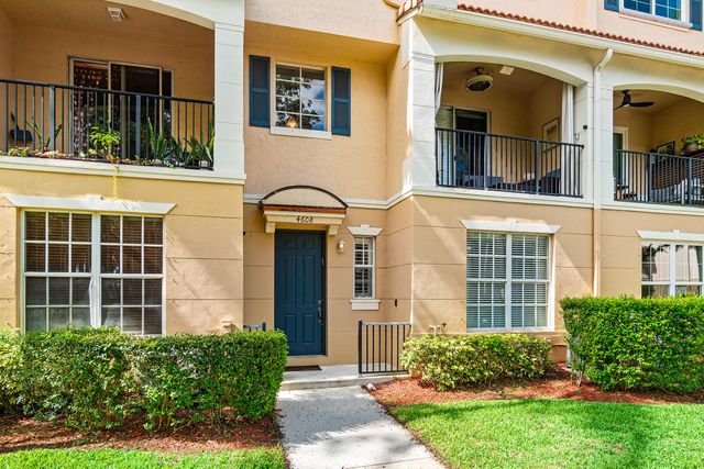 4608 Danson Way, Delray Beach, FL 33445