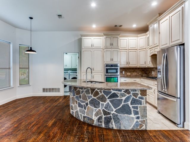 1509 Cat Mountain Trail, Keller, TX 76248