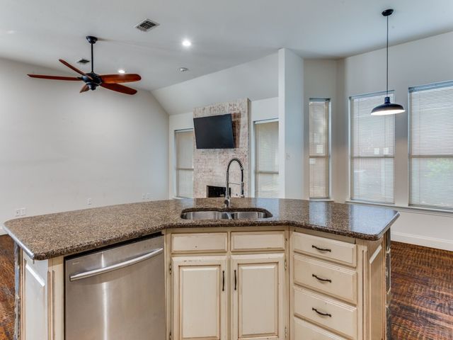 1509 Cat Mountain Trail, Keller, TX 76248