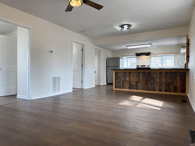 1420 Kimmel Road, Vincennes, IN 47591