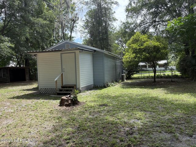 109 GASKIN Road, Palatka, FL 32177