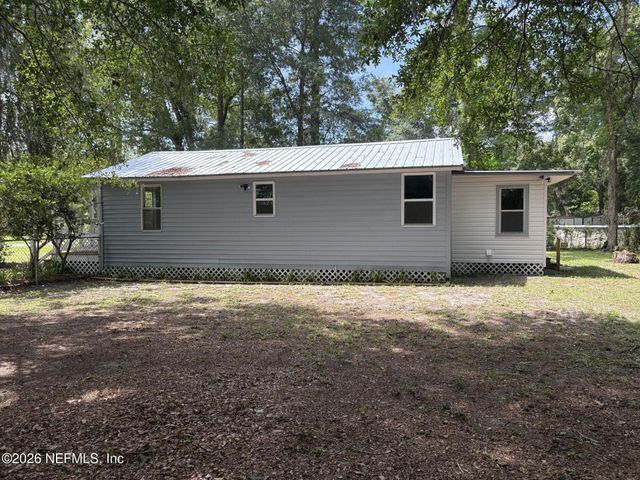 109 GASKIN Road, Palatka, FL 32177