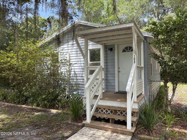 109 GASKIN Road, Palatka, FL 32177