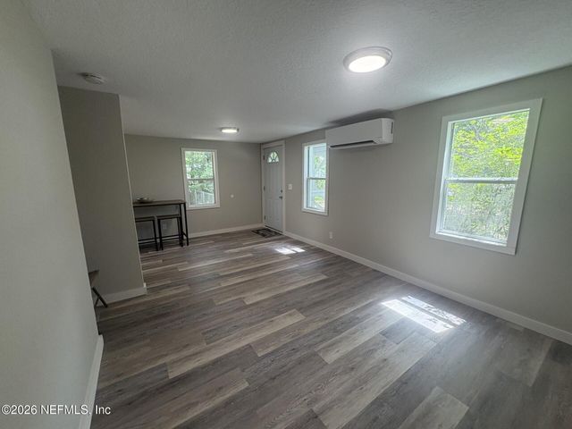 109 GASKIN Road, Palatka, FL 32177