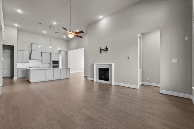 2723 Lakeside Shore Drive, League City, TX 77573