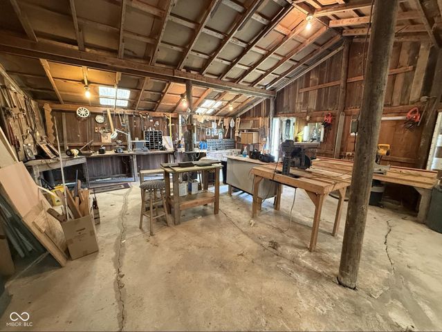 2335 N Main Street, Rushville, IN 46173