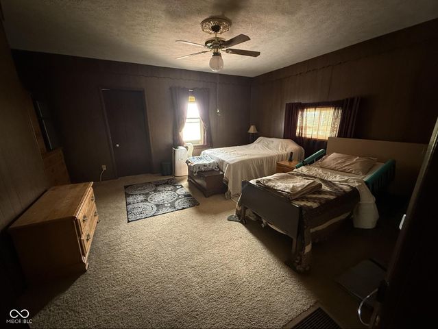 2335 N Main Street, Rushville, IN 46173
