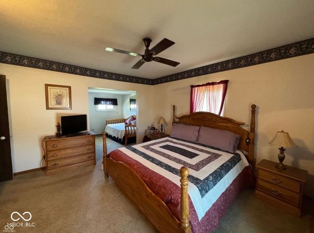 2335 N Main Street, Rushville, IN 46173