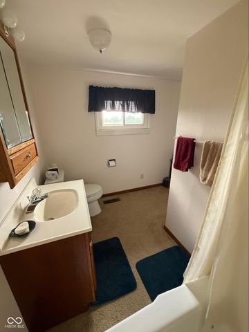 2335 N Main Street, Rushville, IN 46173