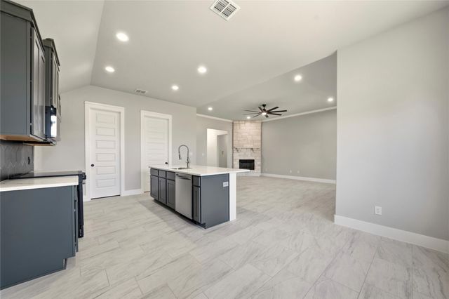 4 Cedar Valley CT, Wimberley, TX 78676