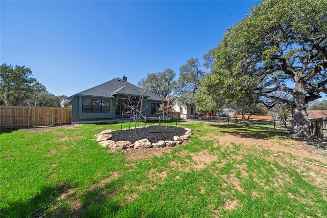 4 Cedar Valley CT, Wimberley, TX 78676