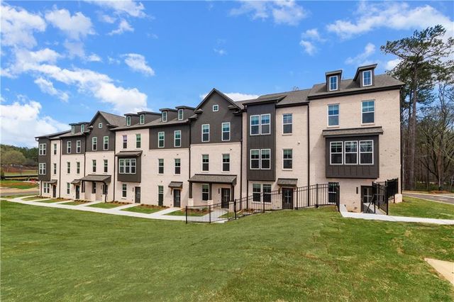 2608 Daybreak Lane, Newnan, GA 30265