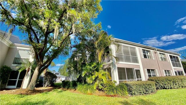 5634 SHEFFIELD GREENE CIRCLE 18, Sarasota, FL 34235
