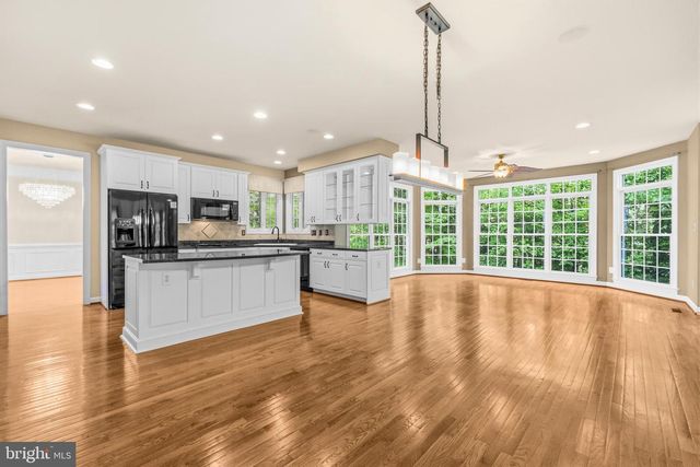11019 BACON RACE RD, Woodbridge, VA 22192