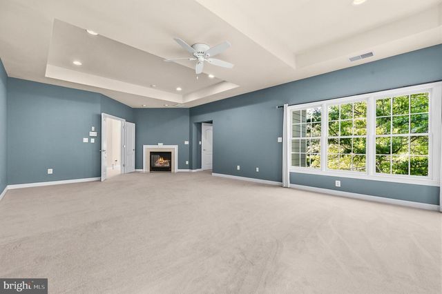 11019 BACON RACE RD, Woodbridge, VA 22192